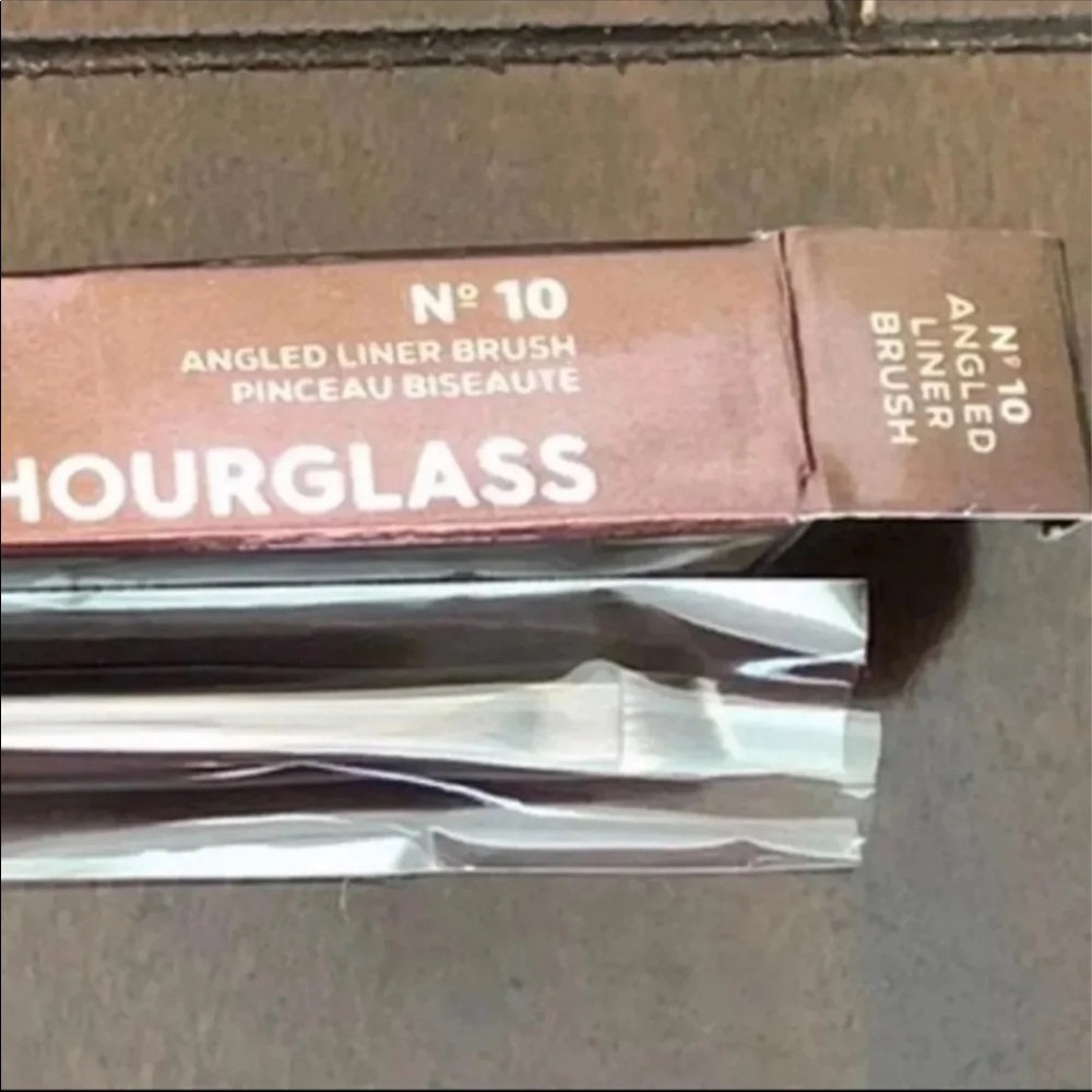 HOURGLASS No. 10 Angled Liner Brush | ~NEW~ - Picture 4 of 6